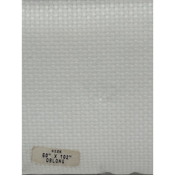 Cobblestone Tablecloth Richly Textured White 60 x 102 Oblong Weave Made In USA - Picture 3 of 6